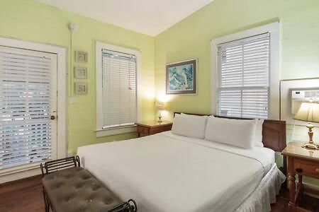 Curry House - Pool, King Bed & Balcony! Room 7 Key West Dış mekan fotoğraf